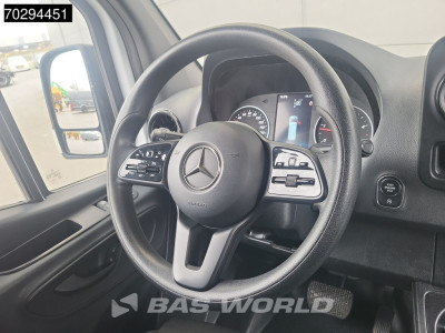 Mercedes-Benz Sprinter 314 CDI Automaat L2H2 LED Airco Cruise Camera MBUX CarPlay Euro6 L2 12m3 Airco Cruise control foto 14