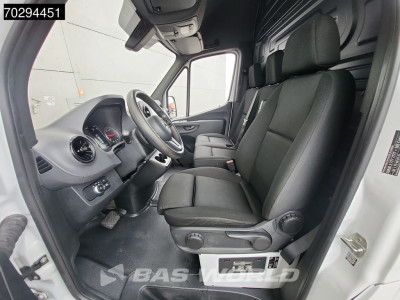 Mercedes-Benz Sprinter 314 CDI Automaat L2H2 LED Airco Cruise Camera MBUX CarPlay Euro6 L2 12m3 Airco Cruise control foto 17