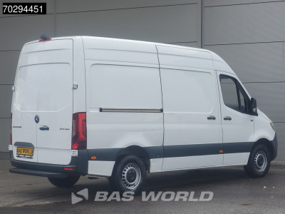 Mercedes-Benz Sprinter 314 CDI Automaat L2H2 LED Airco Cruise Camera MBUX CarPlay Euro6 L2 12m3 Airco Cruise control foto 5