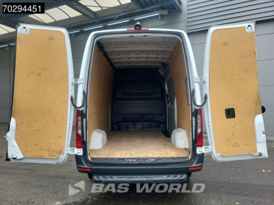Mercedes-Benz Sprinter 314 CDI Automaat L2H2 LED Airco Cruise Camera MBUX CarPlay Euro6 L2 12m3 Airco Cruise control foto 6