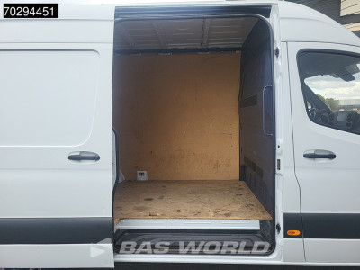 Mercedes-Benz Sprinter 314 CDI Automaat L2H2 LED Airco Cruise Camera MBUX CarPlay Euro6 L2 12m3 Airco Cruise control foto 8