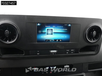 Mercedes-Benz Sprinter 314 CDI Hoogwerker 12m Werkhoogte L2H2 Trekhaak Airco Cruise Camera MBUX CarPlay Euro6 Hubarbeitsbuhne Arbeitsbuhne 1Personen Airco Trekhaak Cruise control 21