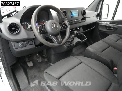 Mercedes-Benz Sprinter 314 CDI Hoogwerker 12m Werkhoogte L2H2 Trekhaak Airco Cruise Camera MBUX CarPlay Euro6 Hubarbeitsbuhne Arbeitsbuhne 1Personen Airco Trekhaak Cruise control 3