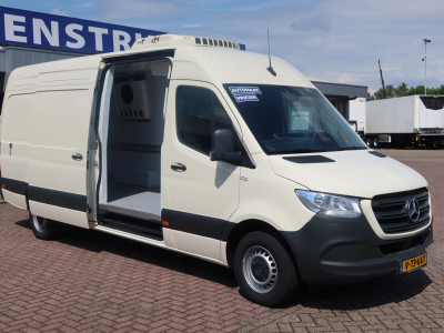 Mercedes-Benz Sprinter 315 L3/H2 Koelen/Vriezen Bi-Temp + Laadklep foto 2