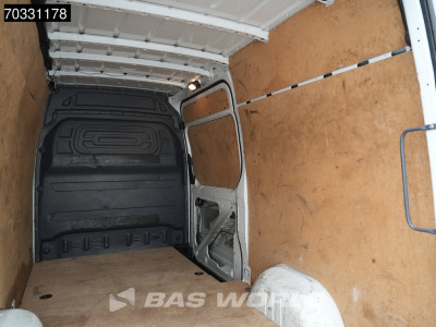 Mercedes-Benz Sprinter 315 CDI Automaat L2H2 Trekhaak Airco Cruise MBUX CarPlay Euro6 L2 Airco Trekhaak Cruise control 10