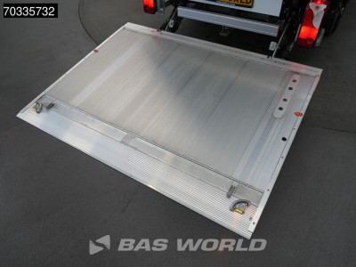 Mercedes-Benz Sprinter 315 CDI Nieuw / New! Laadklep Bakwagen AC/Climate Zijdeur Cruise 10MBUX CarPlay DHollandia Euro6 Meubelbak Koffer Möbelkoffer LBW Airco Cruise control foto 13