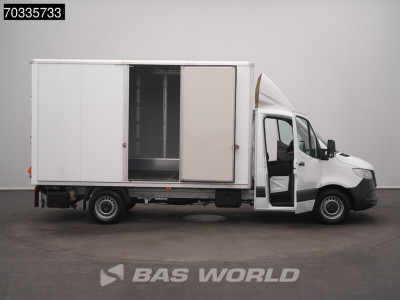 Mercedes-Benz Sprinter 315 CDI Nieuw / New! Laadklep Bakwagen AC/Climate Zijdeur Cruise 10MBUX CarPlay DHollandia Euro6 Meubelbak Koffer Möbelkoffer LBW Airco Cruise control foto 7