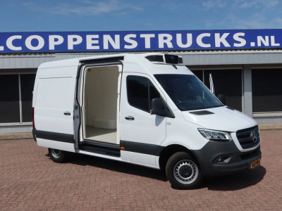 Mercedes-Benz Sprinter 317 Koel/Vries L2/H2 220 Volt stekker 2