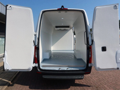 Mercedes-Benz Sprinter 317 Koel/Vries/Verwarmen met nachtaansluiting 220 volt. AUTOMAAT! foto 4