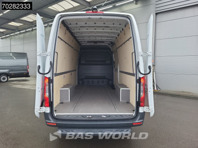 Mercedes-Benz Sprinter 317 CDI 170PK L3H2 Navi Airco Cruise Camera Parkeersensoren MBUX L3 14m3 Airco Cruise control foto 6