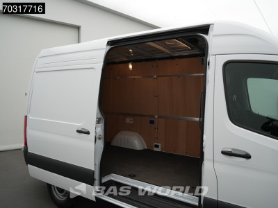 Mercedes-Benz Sprinter 317 CDI 2025 Model Automaat L2H2 170PK LED Xenon Navi Airco Cruise Camera 10inch MBUX CarPlay Parkeersensoren v+a Stoelverwarming Euro6 L2 Airco Cruise control foto 10