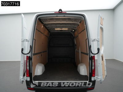 Mercedes-Benz Sprinter 317 CDI 2025 Model Automaat L2H2 170PK LED Xenon Navi Airco Cruise Camera 10inch MBUX CarPlay Parkeersensoren v+a Stoelverwarming Euro6 L2 Airco Cruise control foto 12