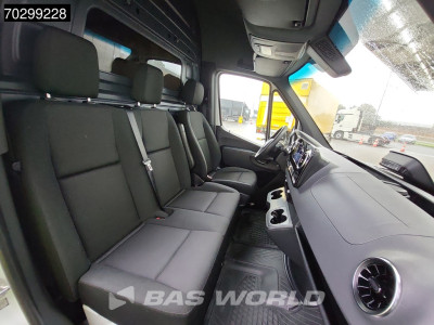 Mercedes-Benz Sprinter 317 CDI Automaat 2025 Model 170PK L3H2 Airco Cruise Camera Parkeersensoren v+a 10inch MBUX CarPlay Euro6 L3 Airco Cruise control foto 10
