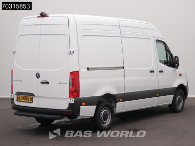 Mercedes-Benz Sprinter 317 CDI Automaat 2025 Model L2H2 170PK LED Navi Airco Cruise Camera 10inch MBUX CarPlay Parkeersensoren Stoelverwarming Euro6 L2 Airco Cruise control foto 2