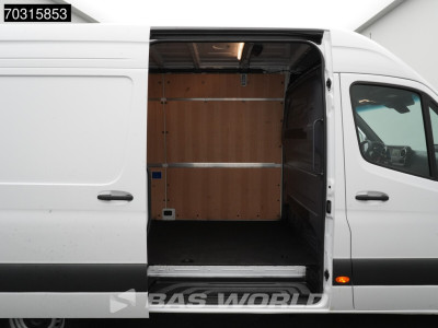 Mercedes-Benz Sprinter 317 CDI Automaat 2025 Model L2H2 170PK LED Navi Airco Cruise Camera 10inch MBUX CarPlay Parkeersensoren Stoelverwarming Euro6 L2 Airco Cruise control foto 9