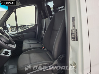 Mercedes-Benz Sprinter 317 CDI Automaat 2025 Model L3H2 170PK ACC Airco Cruise Camera Parkeersensoren v+a 10inch MBUX CarPlay Euro6 L3H2 Airco foto 11