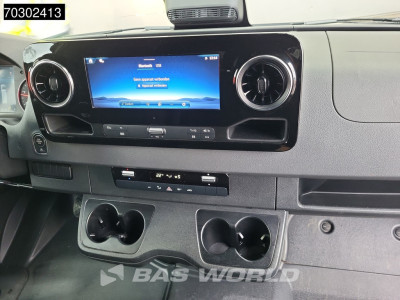 Mercedes-Benz Sprinter 317 CDI Automaat 2025 Model L3H2 170PK ACC Airco Cruise Camera Parkeersensoren v+a 10inch MBUX CarPlay Euro6 L3H2 Airco foto 13