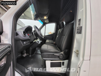 Mercedes-Benz Sprinter 317 CDI Automaat 2025 Model L3H2 Airco Cruise Camera Parkeersensoren 10inch MBUX CarPlay Euro6 L3 Airco Cruise control foto 11