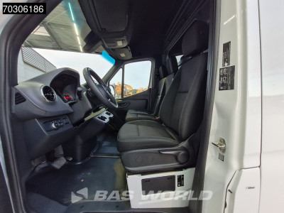 Mercedes-Benz Sprinter 317 CDI Automaat 2025 Model L3H2 Airco Cruise Camera Parkeersensoren 10inch MBUX CarPlay Euro6 L3 Airco Cruise control foto 11