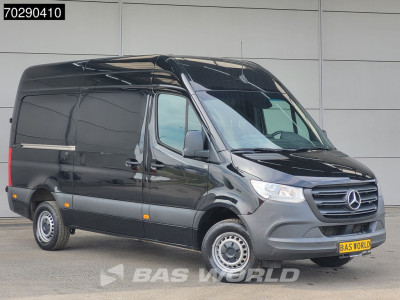 Mercedes-Benz Sprinter 317 CDI Automaat 3,5t Trekhaak L2H2 170PK Airco Camera MBUX Euro6 L2 12m3 Airco Trekhaak foto 5
