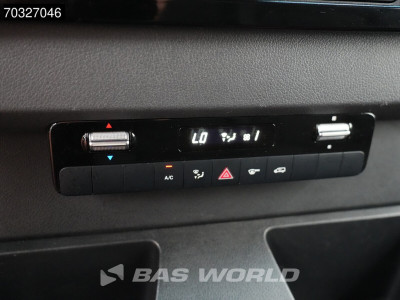 Mercedes-Benz Sprinter 317 CDI Automaat L2H2 170PK LED Navi Airco Cruise Camera 10inch MBUX CarPlay Parkeersensoren Euro7 L2 Airco Cruise control foto 13