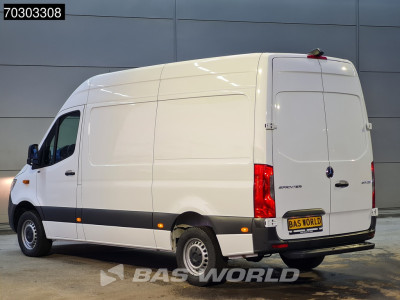 Mercedes-Benz Sprinter 317 CDI Automaat L2H2 170PK Navi Airco Cruise Camera Parkeersensoren MBUX CarPlay Euro6 L2 Airco Cruise control foto 2