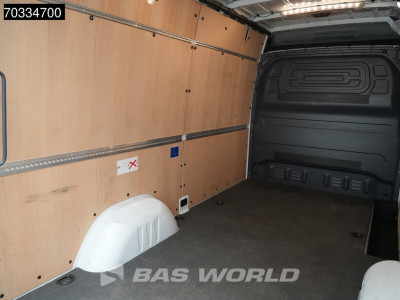 Mercedes-Benz Sprinter 317 CDI Automaat L2H2 AC/Climate 10MBUX Carplay LED Camera Cruise Parkeersensoren Euro6 L2 Airco Cruise control foto 12