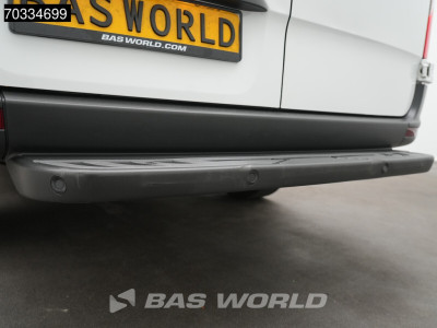 Mercedes-Benz Sprinter 317 CDI Automaat L2H2 AC/Climate 10MBUX Carplay LED Camera Cruise Parkeersensoren Euro6 L2 Airco Cruise control foto 13