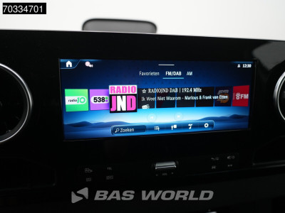 Mercedes-Benz Sprinter 317 CDI Automaat L2H2 AC/Climate 10MBUX Carplay LED Camera Cruise Parkeersensoren Euro6 L2 Airco Cruise control foto 18