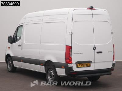 Mercedes-Benz Sprinter 317 CDI Automaat L2H2 AC/Climate 10MBUX Carplay LED Camera Cruise Parkeersensoren Euro6 L2 Airco Cruise control foto 6