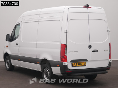 Mercedes-Benz Sprinter 317 CDI Automaat L2H2 AC/Climate 10MBUX Carplay LED Camera Cruise Parkeersensoren Euro6 L2 Airco Cruise control foto 6