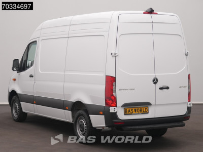 Mercedes-Benz Sprinter 317 CDI Automaat L2H2 AC/Climate 10MBUX Carplay LED Camera Cruise Parkeersensoren Euro6 L2 Airco Cruise control foto 6