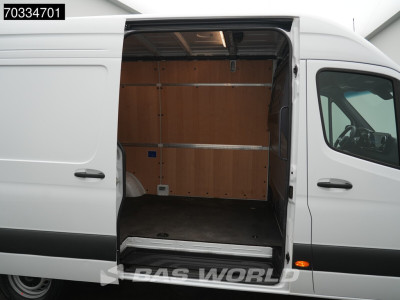 Mercedes-Benz Sprinter 317 CDI Automaat L2H2 AC/Climate 10MBUX Carplay LED Camera Cruise Parkeersensoren Euro6 L2 Airco Cruise control foto 9