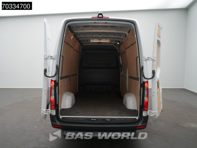 Mercedes-Benz Sprinter 317 CDI Automaat L2H2 AC/Climate 10MBUX Carplay LED Camera Cruise Parkeersensoren Euro6 L2 Airco Cruise control foto 9