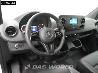 Mercedes-Benz Sprinter 317 CDI Automaat L2H2 AC/Climate MBUX Carplay Camera Parkeersensoren Euro6 L2 Airco foto 3