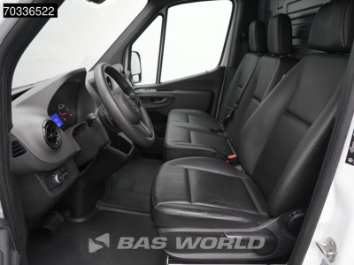 Mercedes-Benz Sprinter 317 CDI Automaat L2H2 Airco MBUX Carplay Camera Euro6 L2 Airco foto 14