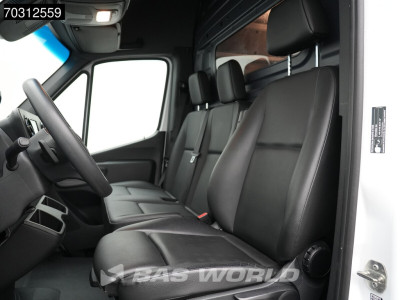 Mercedes-Benz Sprinter 317 CDI Automaat L3H2 170PK 3,5t Trekhaak Airco Camera MBUX CarPlay Parkeersensoren Euro6 L3 Airco Trekhaak foto 6