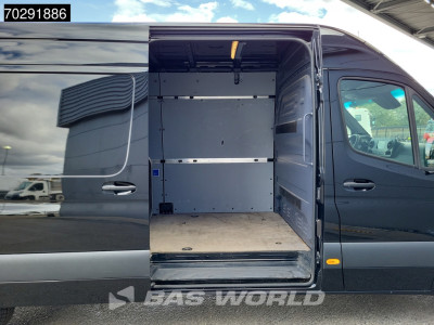 Mercedes-Benz Sprinter 317 CDI Automaat L3H2 170PK 3,5t Trekhaak Airco Camera Parkeersensoren MBUX CarPlay Euro6 L3 17m3 Airco Trekhaak foto 7