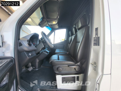 Mercedes-Benz Sprinter 317 CDI Automaat L3H2 170PK Airco Camera Parkeersensoren MBUX CarPlay Euro6 L2 15m3 Airco foto 11