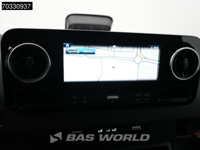 Mercedes-Benz Sprinter 317 CDI Automaat L3H2 170PK LED Navi Climate Cruise Camera 10inch MBUX CarPlay Euro6 L3 Airco Cruise control foto 18