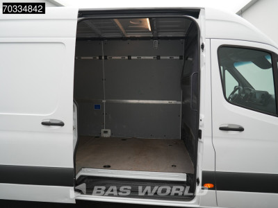 Mercedes-Benz Sprinter 317 CDI Automaat L3H2 3,5t Trekhaak 170PK Airco Camera MBUX CarPlay Parkeersensoren Euro6 L3 Airco Trekhaak foto 9