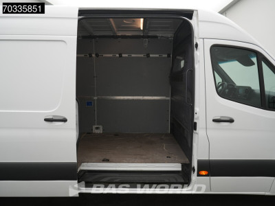Mercedes-Benz Sprinter 317 CDI Automaat L3H2 AC/Climate 3,5t Trekhaak MBUX Carplay Camera BLIS Euro6 L3 Airco Trekhaak foto 8