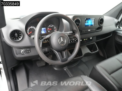 Mercedes-Benz Sprinter 317 CDI Automaat L3H2 AC/Climate MBUX Carplay Camera 3,5t Trekhaak Parkeersensoren Euro6 L3 Airco Trekhaak foto 3