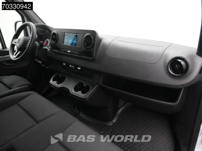 Mercedes-Benz Sprinter 317 CDI Automaat L3H2 AC/Climate MBUX Carplay Navi Cruise Camera Parkeersensoren v+a Euro6 L3 Airco Cruise control foto 13