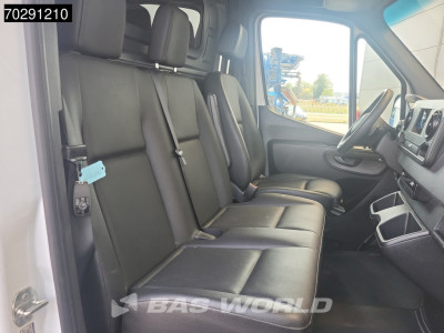 Mercedes-Benz Sprinter 317 CDI Automaat L3H2 Airco Camera Parkeersensoren MBUX CarPlay Euro6 L3 15m3 Airco foto 16