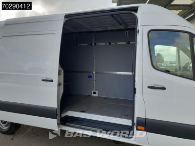 Mercedes-Benz Sprinter 317 CDI Automaat L3H2 Airco Cruise Camera Parkeersensoren MBUX CarPlay Euro6 L3 15m3 Airco foto 7