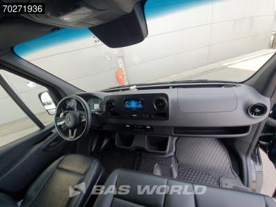 Mercedes-Benz Sprinter 317 CDI Automaat L3H2 Black Edition 3500KG Trekhaak Airco Camera Parkeersensoren MBUX CarPlay Euro6 L3 15m3 Airco Trekhaak foto 11