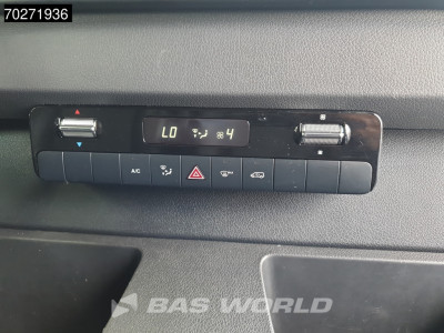 Mercedes-Benz Sprinter 317 CDI Automaat L3H2 Black Edition 3500KG Trekhaak Airco Camera Parkeersensoren MBUX CarPlay Euro6 L3 15m3 Airco Trekhaak foto 17