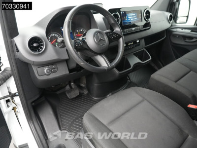 Mercedes-Benz Sprinter 317 CDI Automaat L3H2 PRO LED Navi Airco Cruise Camera 10inch MBUX CarPlay Parkeersensoren v+a Euro6 L3 Airco Trekhaak Cruise control foto 3