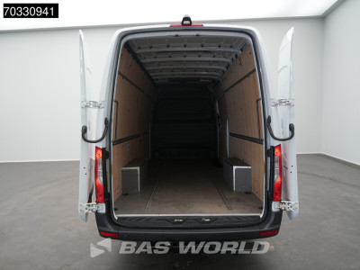 Mercedes-Benz Sprinter 317 CDI Automaat L3H2 PRO LED Navi Airco Cruise Camera 10inch MBUX CarPlay Parkeersensoren v+a Euro6 L3 Airco Trekhaak Cruise control foto 8